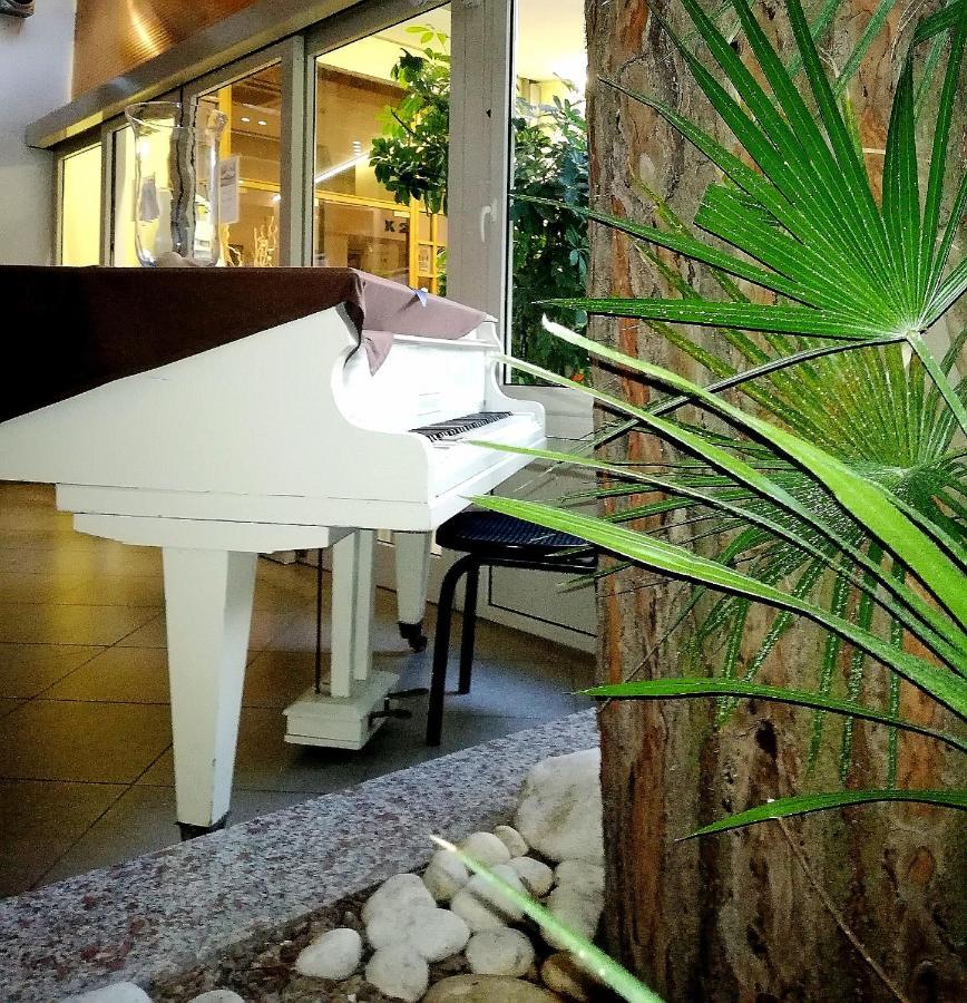 Hotel K2 Cervia 3 Stelle Sup Экстерьер фото
