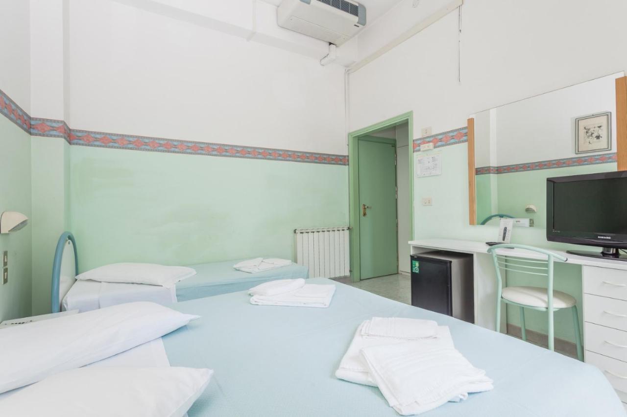 Hotel K2 Cervia 3 Stelle Sup Экстерьер фото