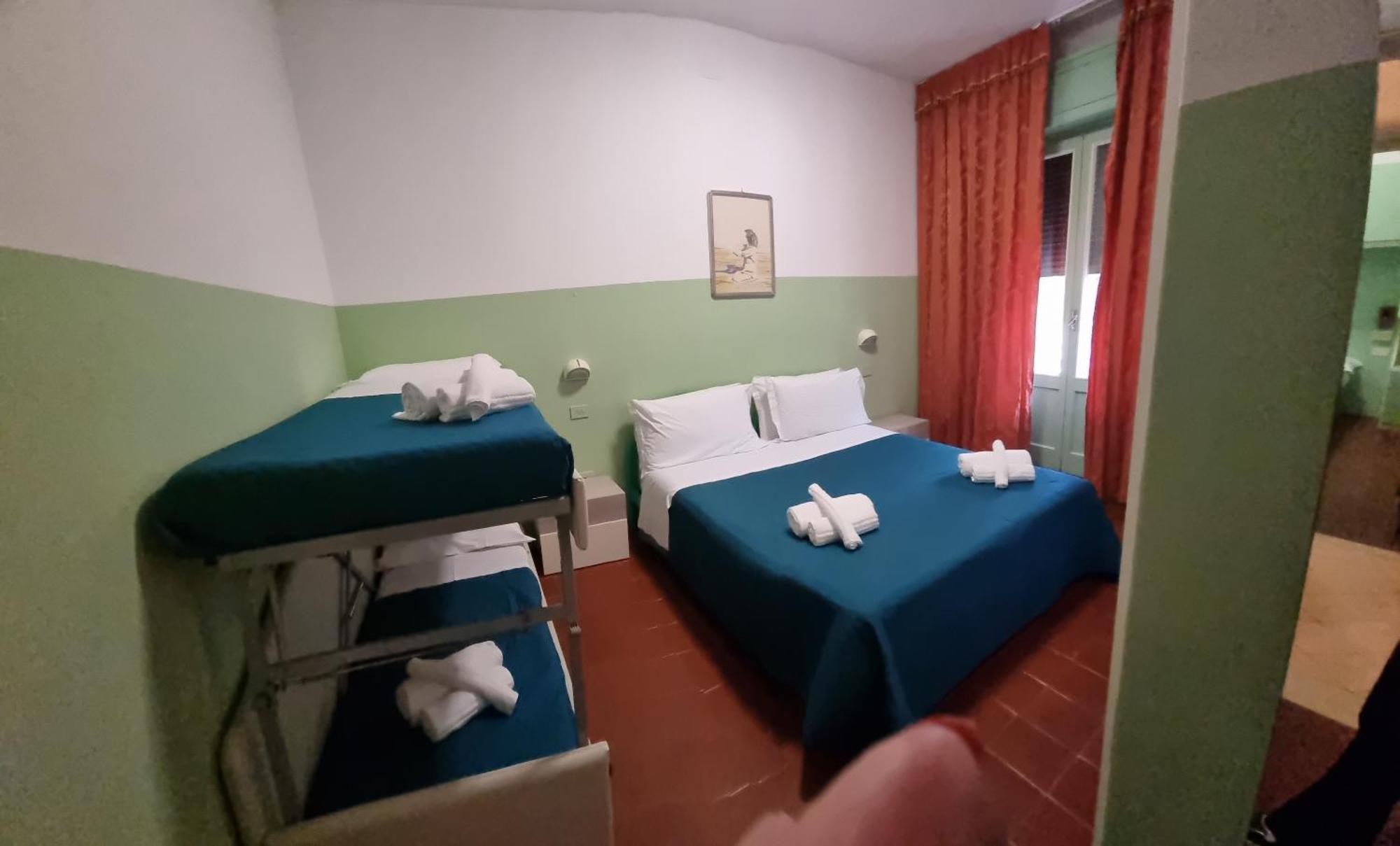 Hotel K2 Cervia 3 Stelle Sup Экстерьер фото