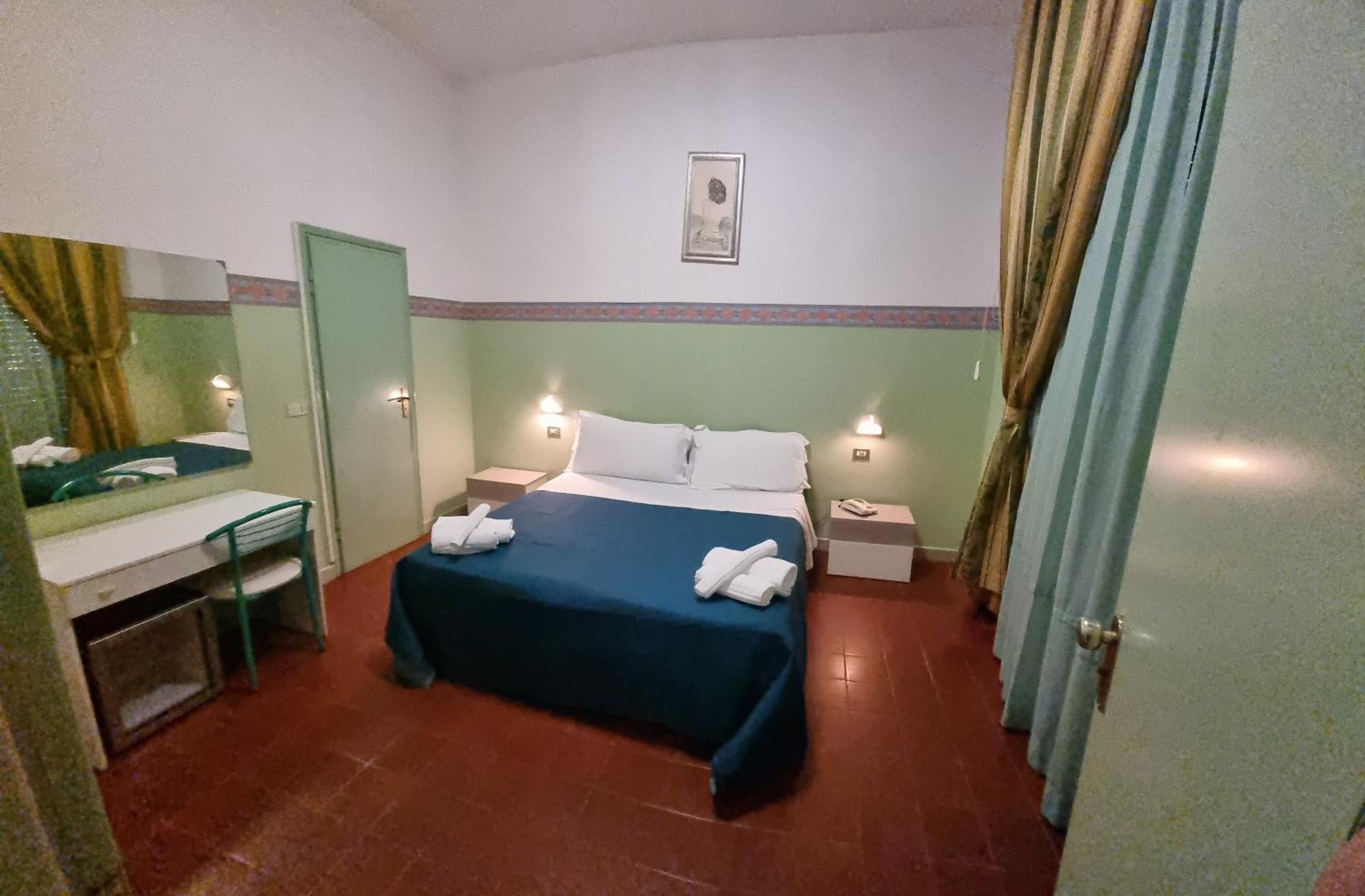 Hotel K2 Cervia 3 Stelle Sup Экстерьер фото
