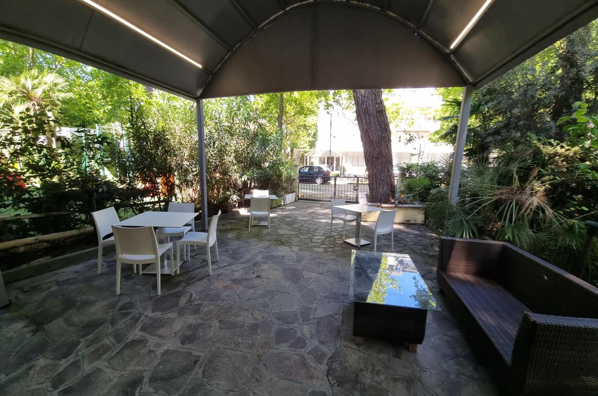 Hotel K2 Cervia 3 Stelle Sup Экстерьер фото