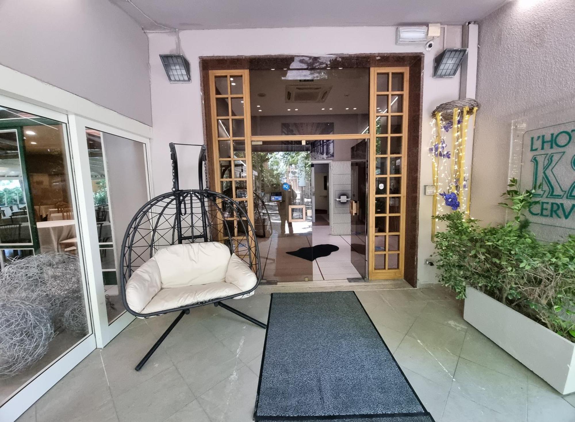 Hotel K2 Cervia 3 Stelle Sup Экстерьер фото