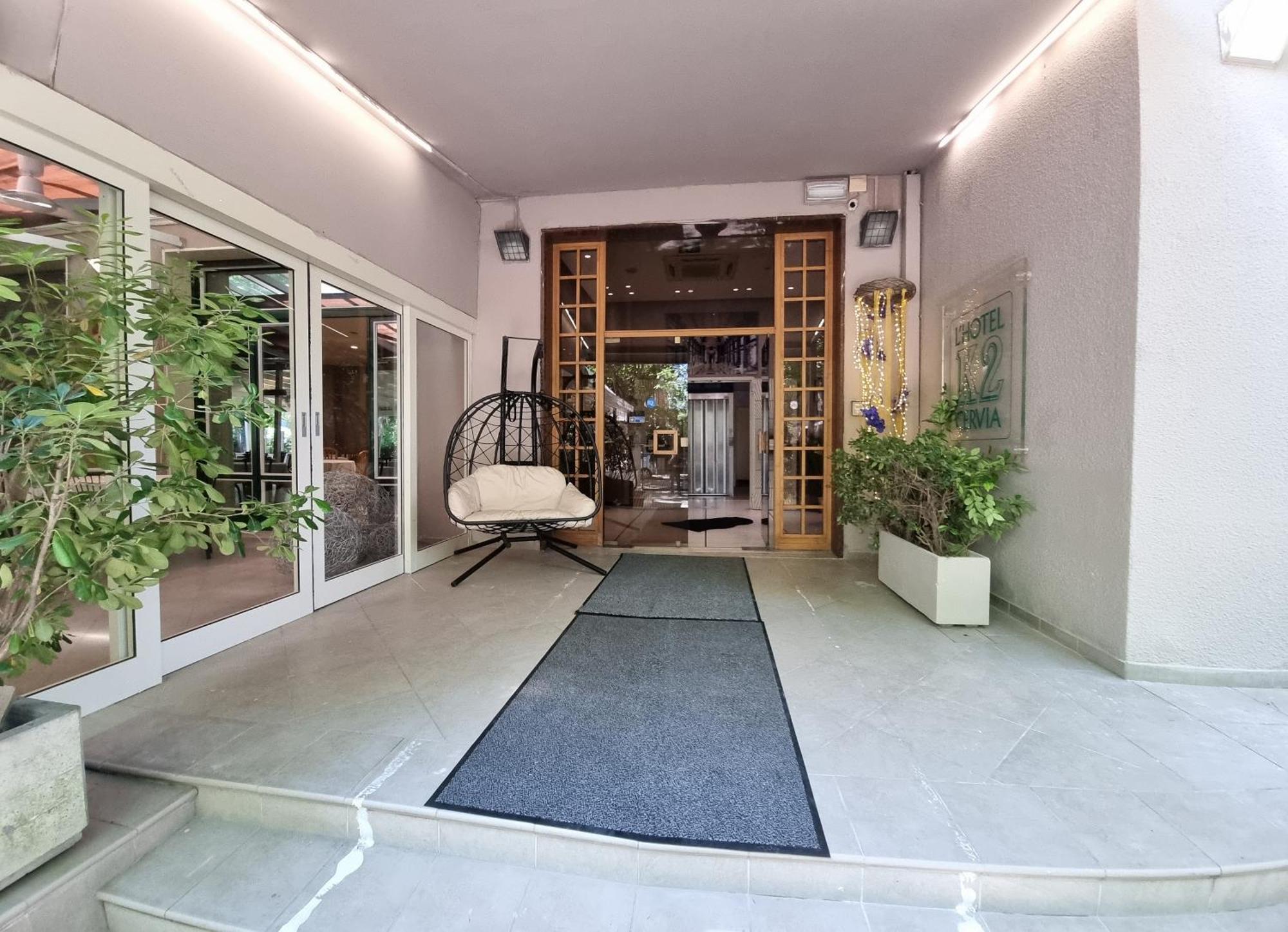 Hotel K2 Cervia 3 Stelle Sup Экстерьер фото