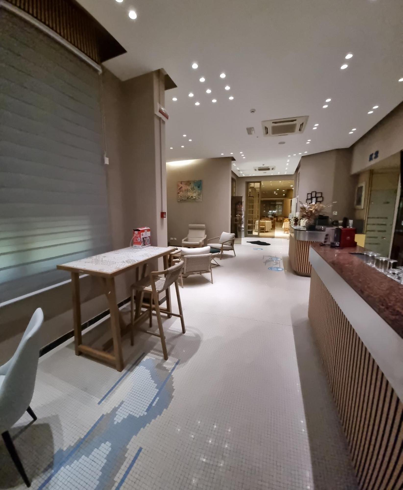 Hotel K2 Cervia 3 Stelle Sup Экстерьер фото