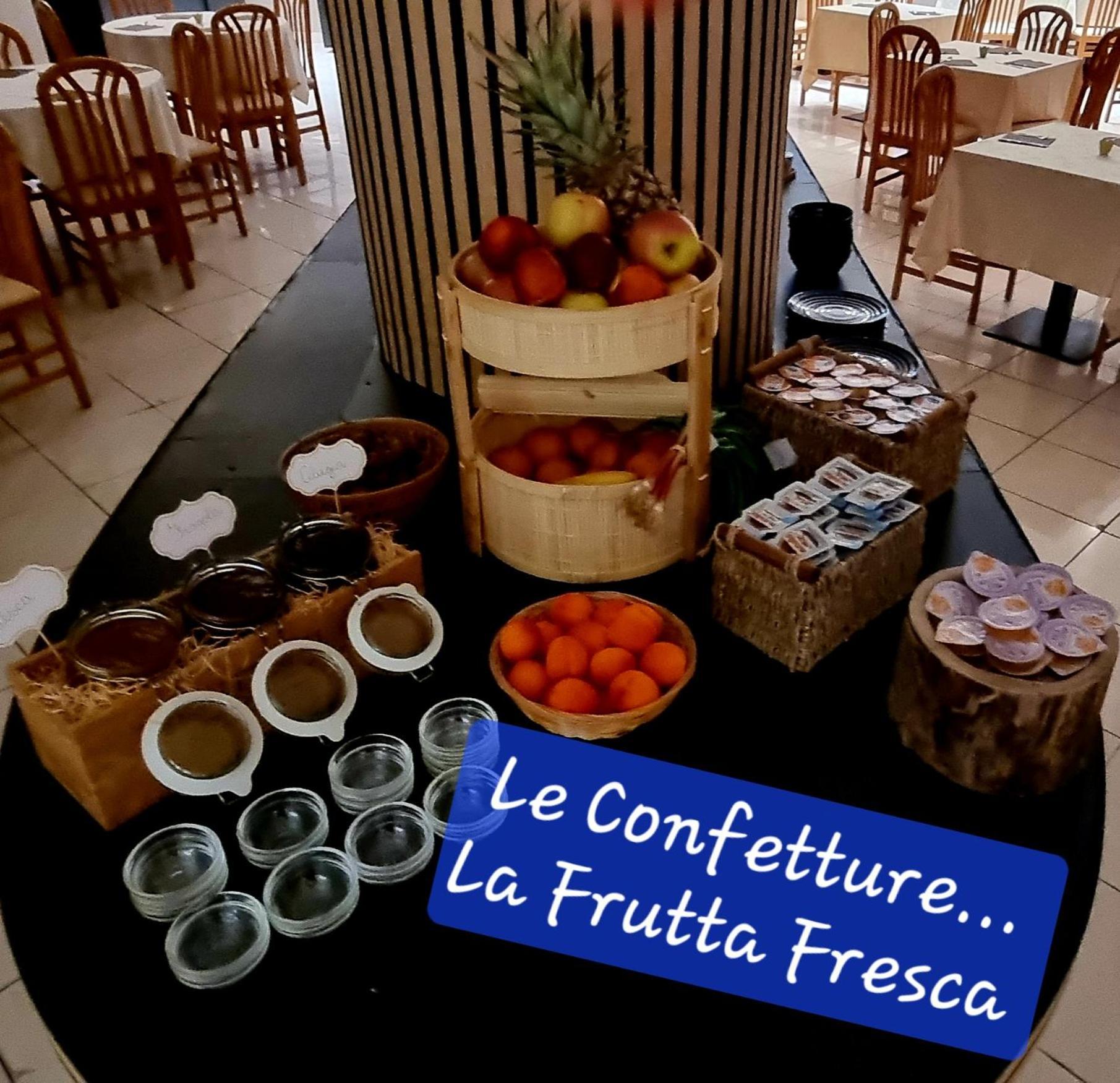 Hotel K2 Cervia 3 Stelle Sup Экстерьер фото