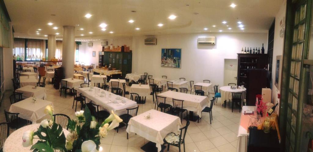 Hotel K2 Cervia 3 Stelle Sup Экстерьер фото
